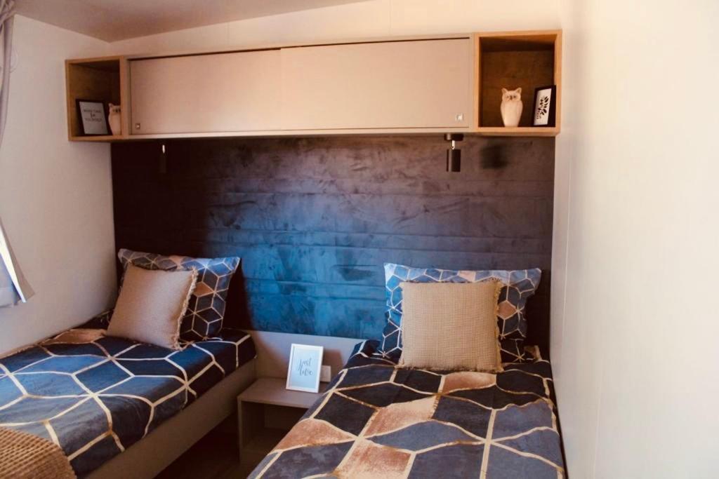 Mobile Home Peponi Del Mar, Brand New Биоград-на-Мору Экстерьер фото