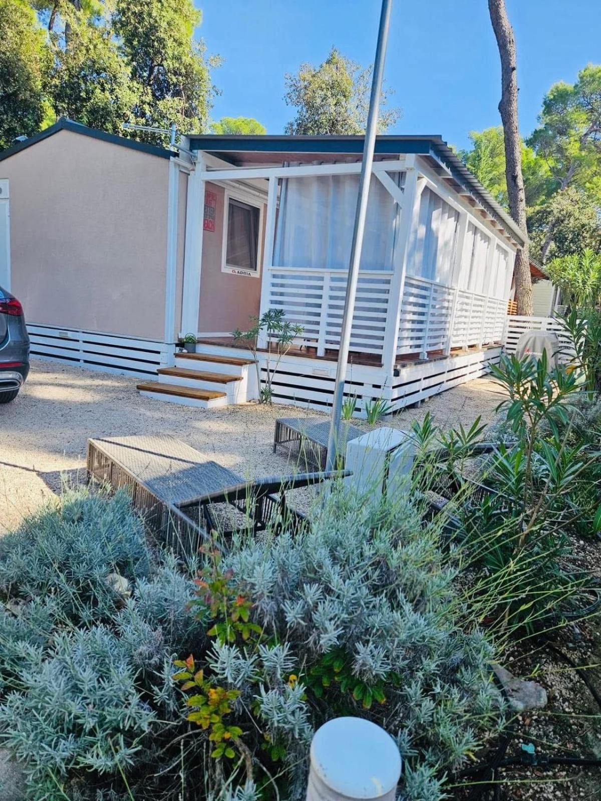 Mobile Home Peponi Del Mar, Brand New Биоград-на-Мору Экстерьер фото